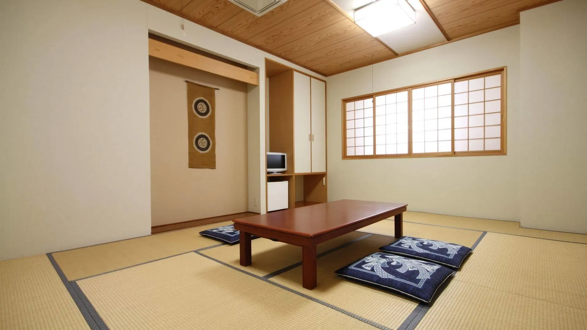 Wakkanai Sun Hotel 2*,